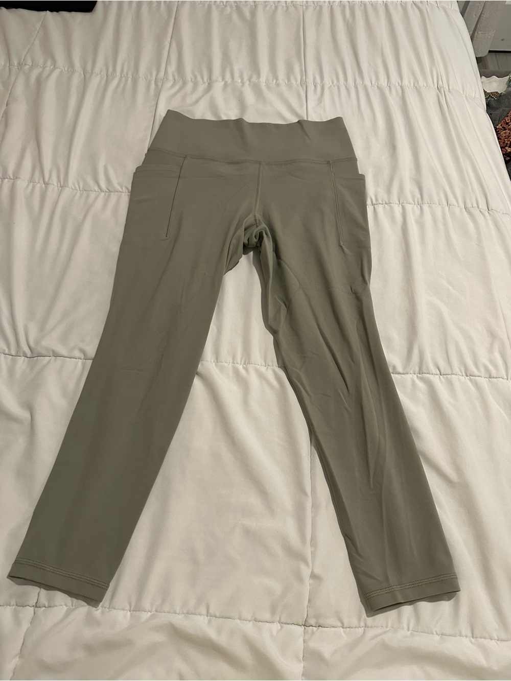 Athleta Kids Olive Active Leggings